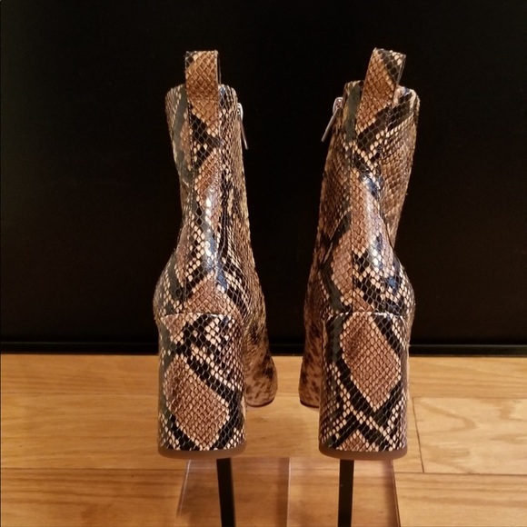 New Via Spiga Lana Snakeskin Booties - Picture 2 of 6